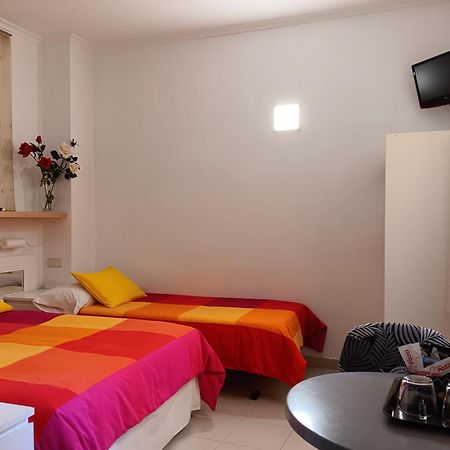 Hostal Casa Chueca Мадрид Екстер'єр фото
