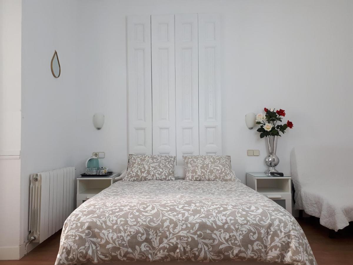 Hostal Casa Chueca Мадрид Екстер'єр фото