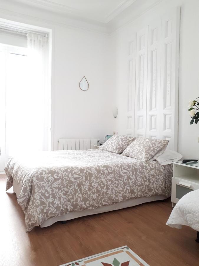 Hostal Casa Chueca Мадрид Екстер'єр фото