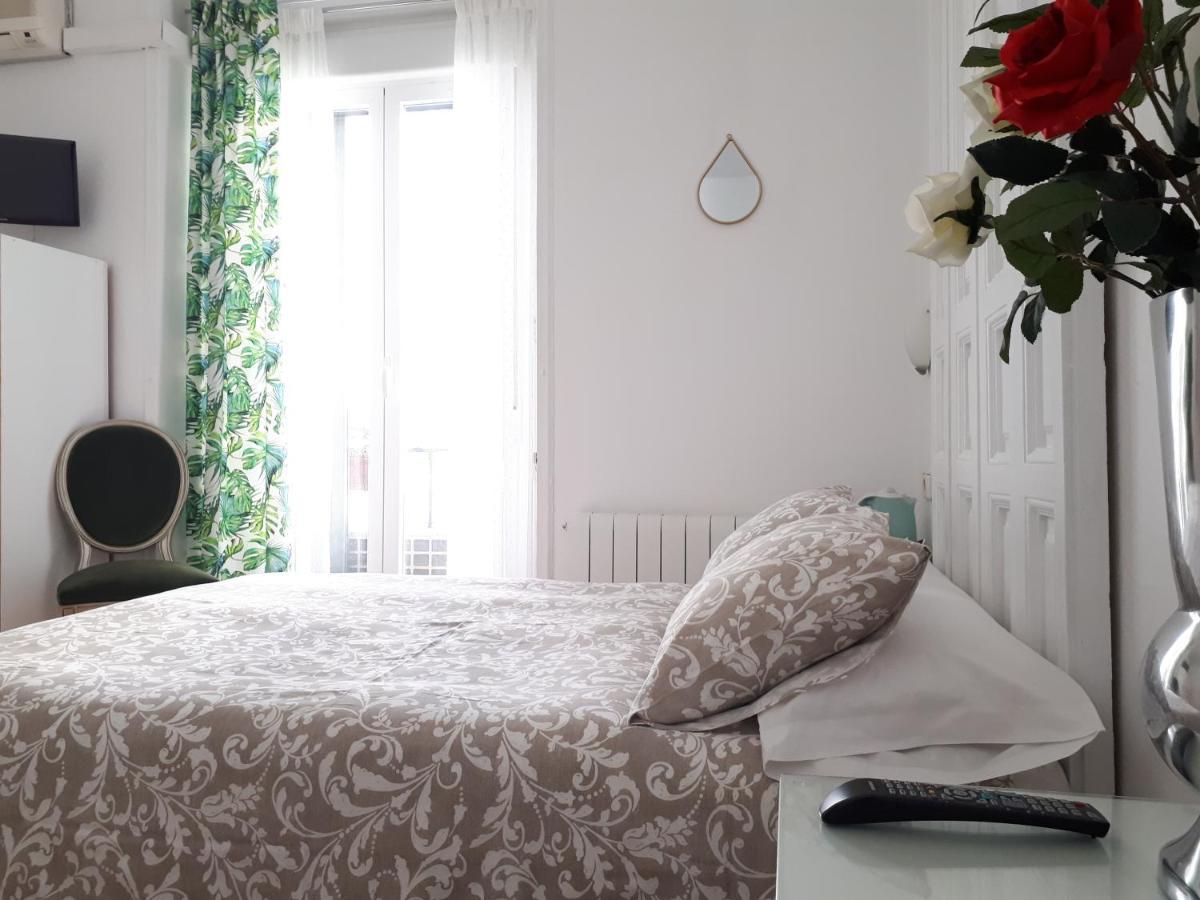 Hostal Casa Chueca Мадрид Екстер'єр фото