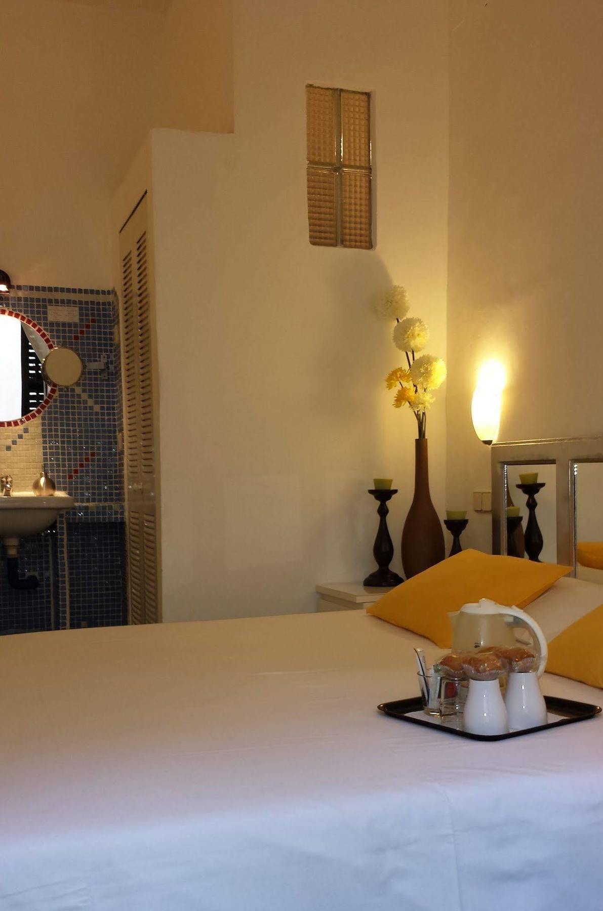 Hostal Casa Chueca Мадрид Екстер'єр фото